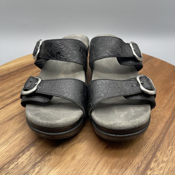 Dansko Shoes Womens 8.5 / 39 Black Embossed Wedge Sandals Comfort Slip On Buckle - Picture 2 of 8